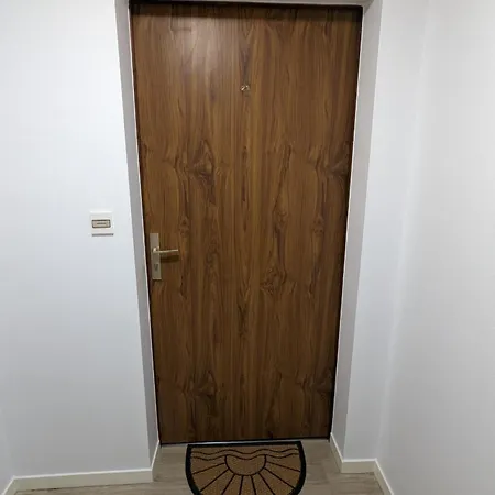 Pleasant Seaside *