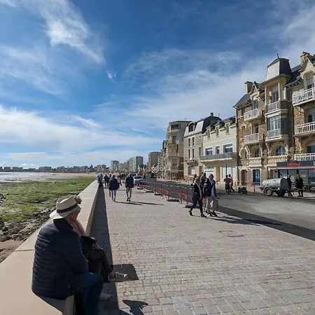 Pleasant Seaside Apartamento *